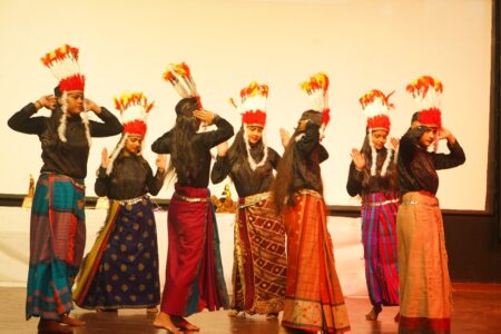 सांस्कृतिक विविधता राष्ट्रीय एकता की आधारशिला- कुलपति