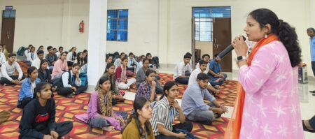 युवाओं में जागरूकता, सुरक्षा और राष्ट्रप्रेम का संदेश बना शिविर का केंद्र